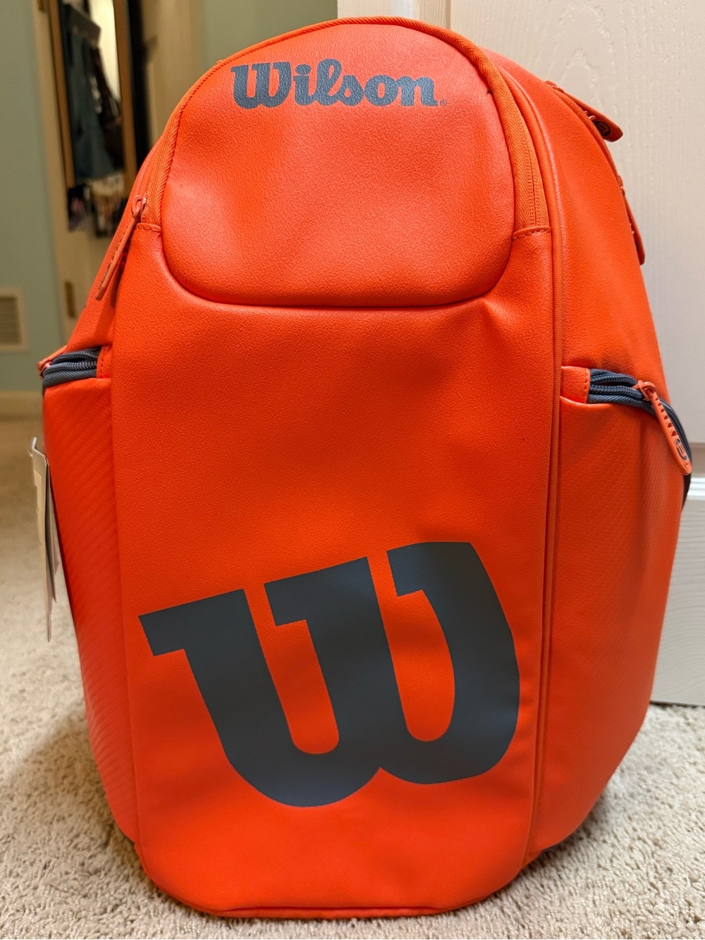 NWT Wilson Vancouver Tennis Backpack - Picture 6 of 10